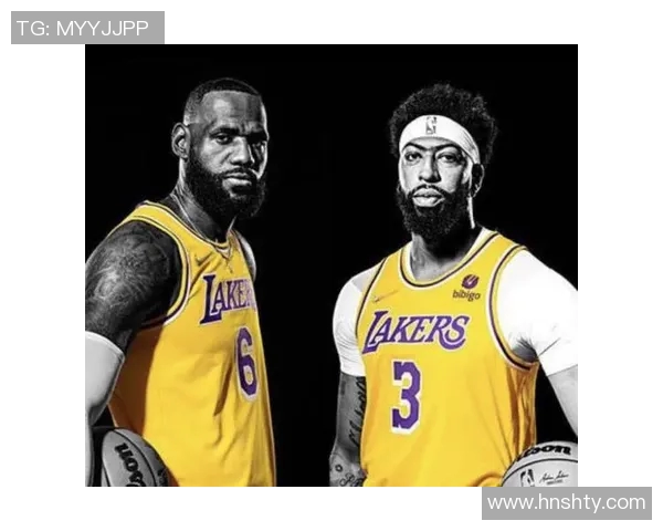 火箭与湖人精彩对决回放分析赛场瞬间重温与战术解读