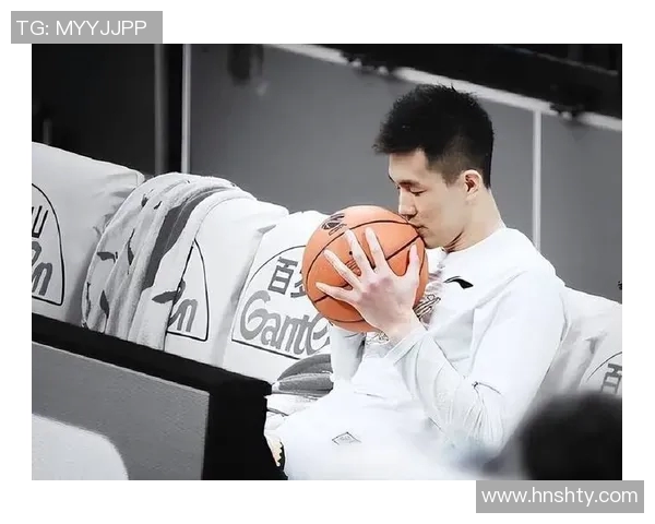 郭艾伦：从篮球新星到国家队核心的成长之路与辉煌成就