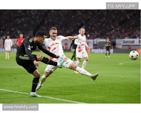 阿森纳与本菲卡激战正酣比分揭晓引发球迷热议