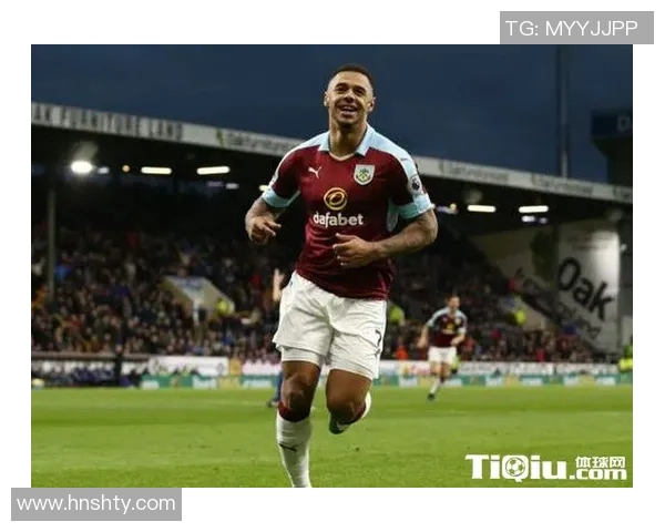 南安普顿对阵伯恩利直播全程回顾及精彩瞬间分析