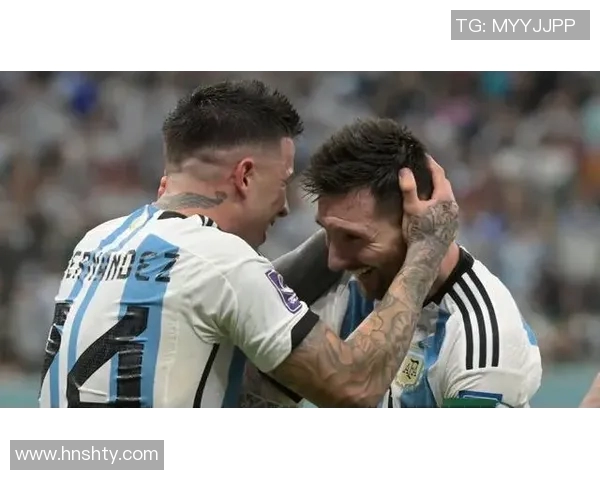 切尔西更衣室风波揭晓斯特林与恩佐训练场冲突引发热议 切尔西更衣室风波揭晓斯特林与恩佐训练场冲突引发热议