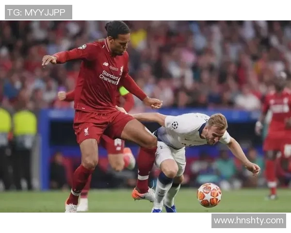 范戴克：从默默无闻到足坛巨星的传奇之路与成长历程探讨