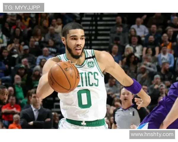 凯里欧文的篮球之路：从天才少年到NBA传奇的蜕变与挑战