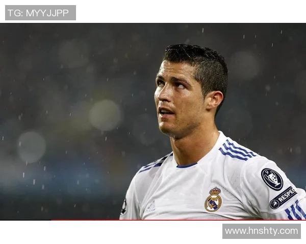 大巴黎与多特蒙德激战正酣比分揭晓引发球迷热议