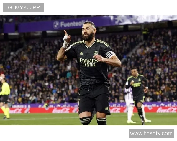 本泽马：从天才少年到世界足球巨星的辉煌旅程与传奇故事